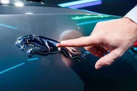 11/2016 Jaguar i-Pace Elektroauto Sperrfrist 15.11.