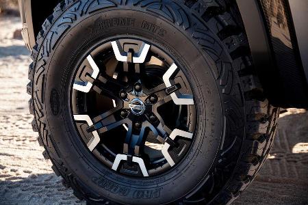 01/2016 Nissan Titan Warrior Concept