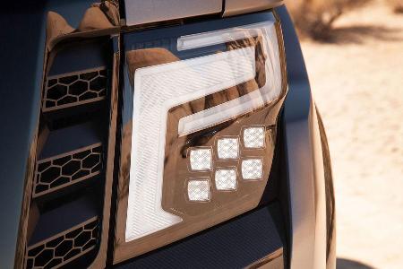 01/2016 Nissan Titan Warrior Concept