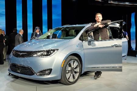 Detroit Motor Show 2016 Tops und Flops