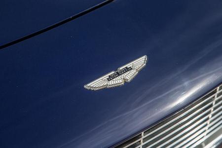 Aston Martin DBS Vantage, Emblem