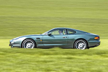 Aston Martin DB7, Seitenansicht