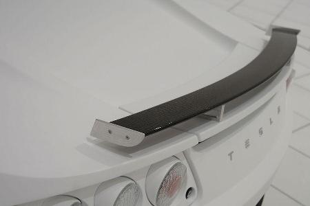 Dem Heck verpassen die Tuner aus Bottrop einen Flügel und einen ...