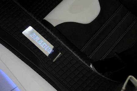 Für den Innenraum hält Brabus Einstiegleisten mit integriertem und beleuchtetem Logo bereit.