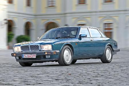 Jaguar XJ40