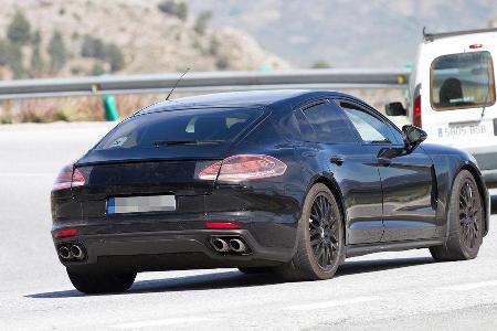 Erlknig Porsche Panamera Hybrid