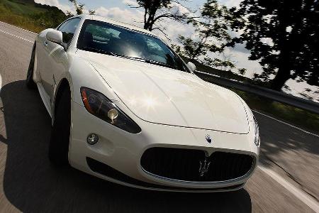 Preise für den Maserati mit Automatik-Sechsgang-Getriebe sind noch nicht bekannt.