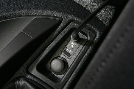 Anschlüsse für MP3-Player.