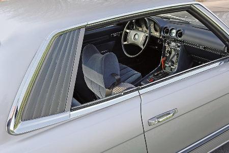 Mercedes-Benz 350 SLC , Seitenlinie, Lamellen