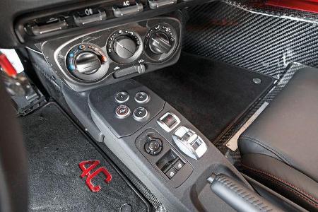 Alfa Romeo 4C, Mittelkonsole