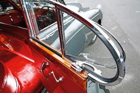 Jaguar MK IX, Tre
