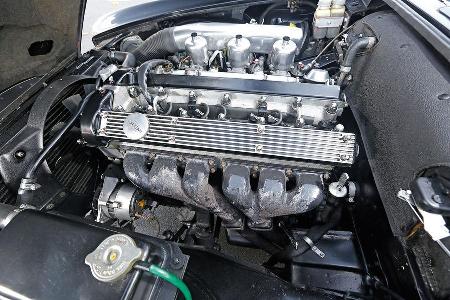 Jaguar 420 G, Motor
