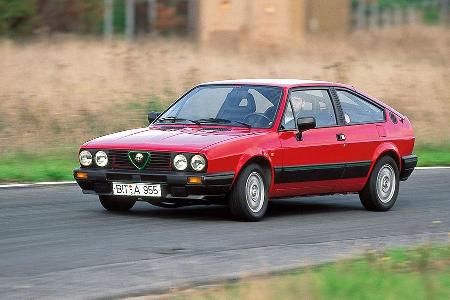 Alfasud Sprint, Seitenansicht