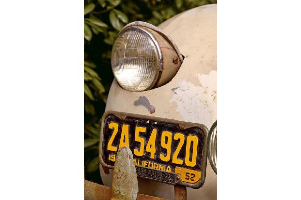 Cord 812, Frontscheinwerfer