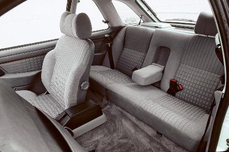 Ford Sierra, Fondsitze