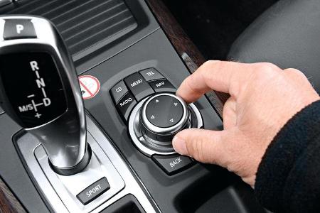 BMW X5, iDrive