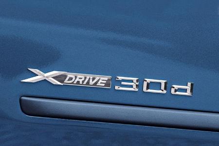 BMW X5, Emblem