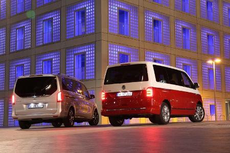 Mercedes V 250 d Lang, VW T6 Multivan 2.0 TDI, Heckansicht