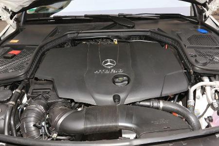 Mercedes C 300 Bluetec Hybrid, Motor