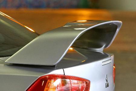 16,1 Liter verbraucht der Mitsubishi im Test.