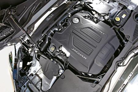 Jaguar F-Type R AWD Cabriolet, Motor