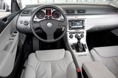 Materialauswahl und Verarbeitung geben beim Passat ebenso wenig Anlass zur Kritik wie die perfekte Bedienbarkeit des Cockpits.