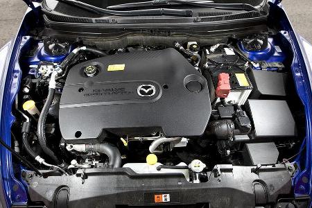 Mazda-Diesel mit Grauguss-Motorblock und Alu-Kopf.