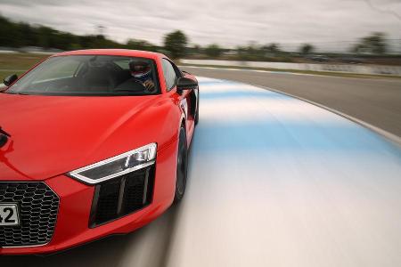 Audi R8 V10 Plus, Seitenfhrung