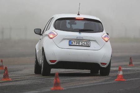 Renault Zoe, Heckansicht, Slalom