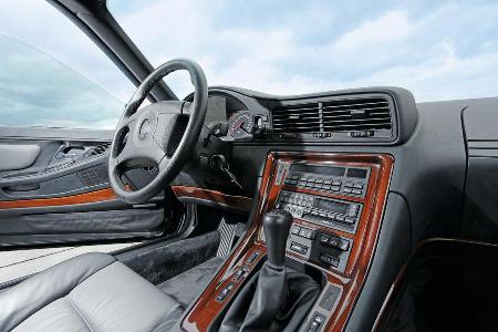 BMW 850 CSi, Cockpit