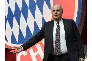 Hoeneß: "Die Bayern waren wieder einmal klüger"