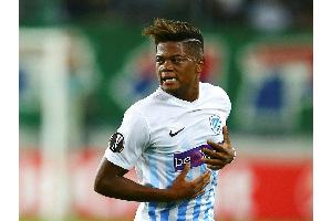 Bayer-Coach Schmidt bestätigt Interesse an Genks Bailey