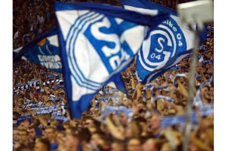 Wegen Karneval: Schalke-Spiel gegen Saloniki vorverlegt