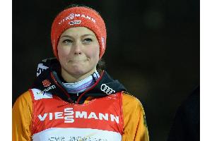 Skispringen: Olympiasiegerin Vogt Fünfte in Sapporo - Ito siegt