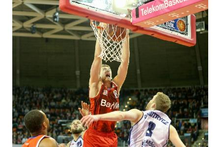 BBL-Pokal: Bamberg, Bayern und Ludwigsburg fahren nach Berlin