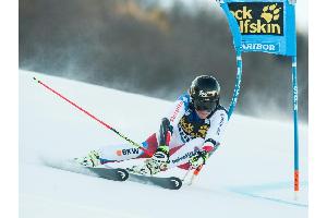 Gut gewinnt, Rebensburg scheidet aus, Vonn abgeschlagen