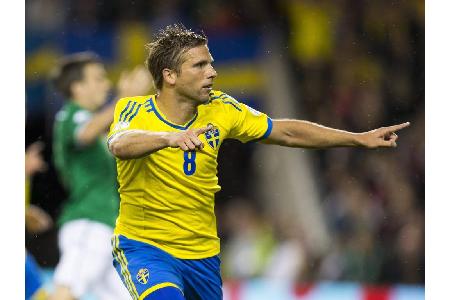 Der Schwede hielt seine Knochen 14 Jahre für die Tre Kronor hin und avancierte dabei in seinem Heimatland zur Legende. Titel...