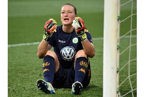 Wolfsburg: Olympiasiegerinnen Schult und Popp müssen pausieren