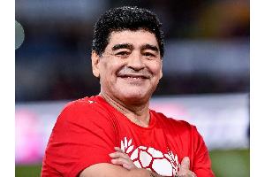 Theater-Auftritt von Maradona sorgt für Unmut