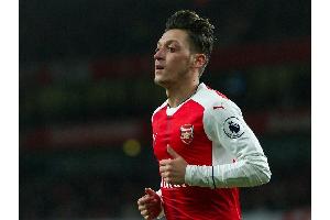 Özil macht Zukunft bei Arsenal auch von Wenger-Verbleib abhängig