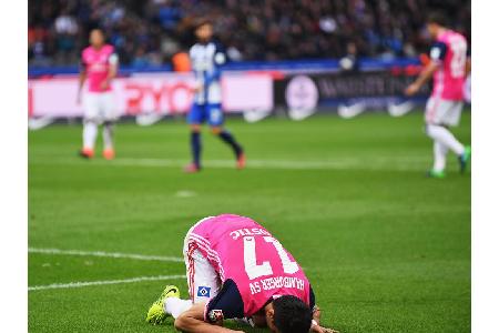 Seit mehr als elf Stunden warten der Hamburger SV nach dem 0:3 gegen Köln nun auf einen eigenen Treffer. In der Bundesligage...