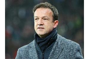 "Klopfen ohne Ende": Bobic will in Phalanx der Top-Klubs