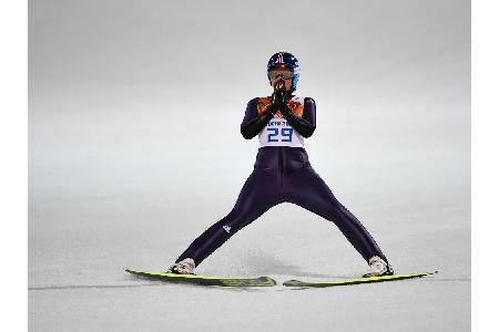 Skispringen: Vogt am Geburtstag nur von Takanashi geschlagen