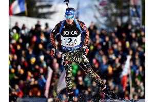 Fluch gebannt: Biathlet Schempp gewinnt im Massenstart Gold