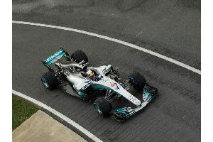 "Sieht unglaublich aus": Mercedes enthüllt neuen Formel-1-Boliden