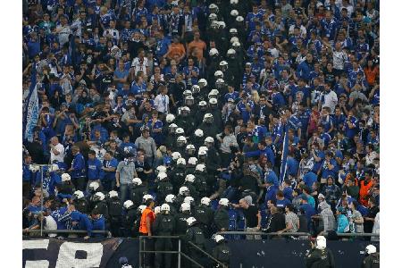 Krawalle vor Saloniki-Schalke - Eine Festnahme