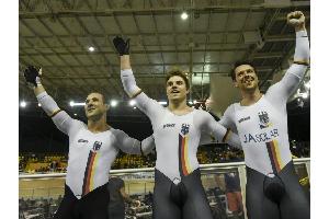 Siege für Bahnrad-Teams in Cali