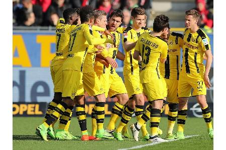 Zwölfter Sieg in Folge: BVB dominiert Lieblingsgegner