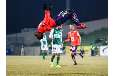 Dever Orgill vollendete einen schnellen Gegenstoß gekonnt zum 1:1 - und auch beim anschließenden Jubel überzeugte der Neuzugang