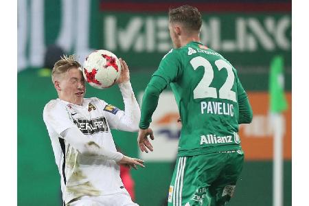 Nach dem Seitenwechsel konnte Damir Buric seine Mannschaft besser auf Rapid einstellen. Zumindest in der Defensive.